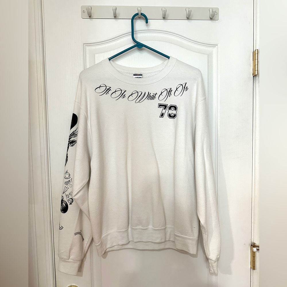 LOUIS TOMLINSON tattoo sweatshirt